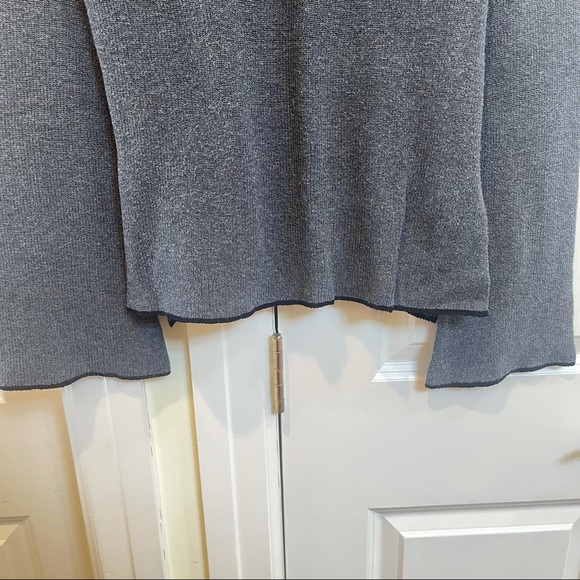 Vince Camuto Dark Grey Sweater With Black Trim - Picture 4 of 6